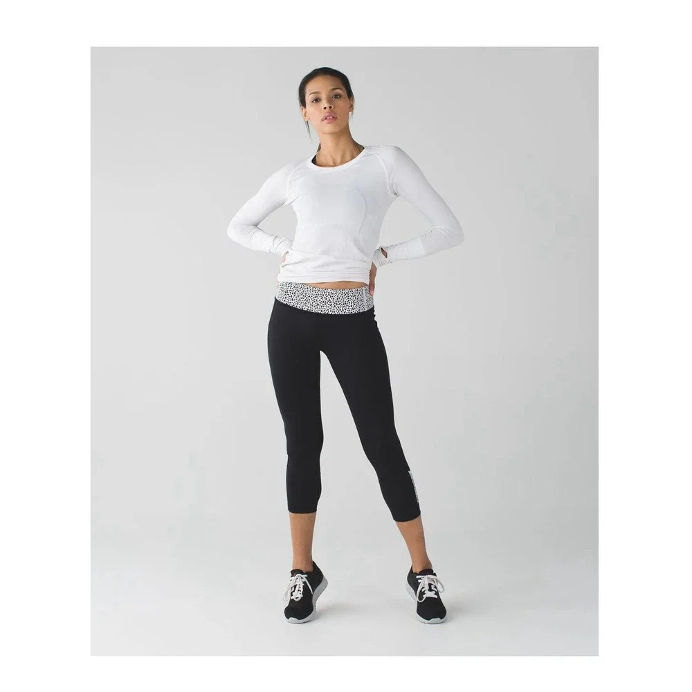 Lululemon‎ Womens pace rival crop leggings black & white 23 inch size 8